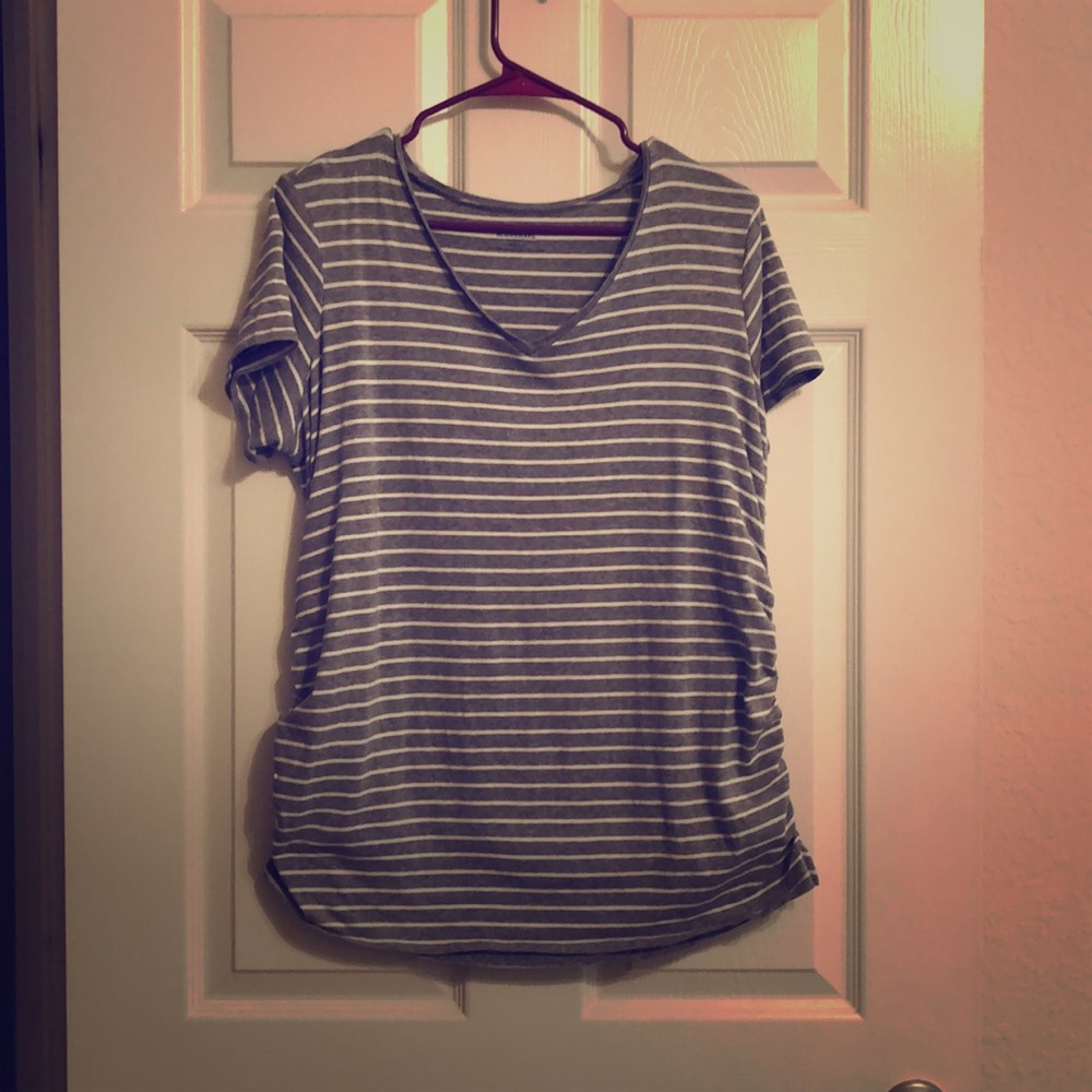 Motherhood plus maternity 1x (fits like xl) shirt